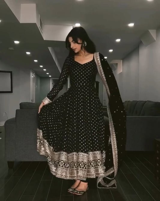 Aarvi Royal Black Black Anarkali  Set