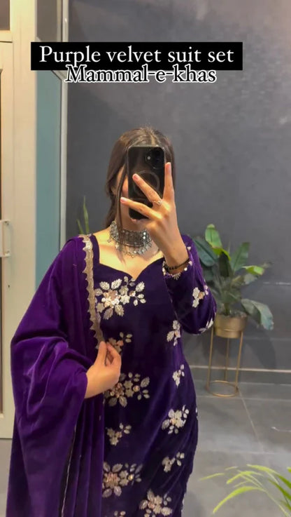 Shallu Heavy Viscose Winter Velvet Set