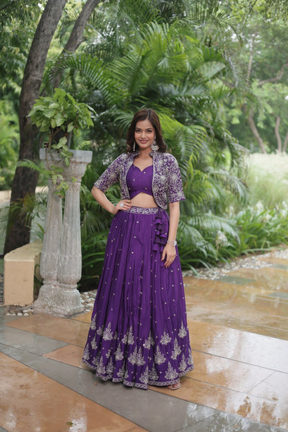 A Festive Glow Zari and Embroidery Draped in Splendo