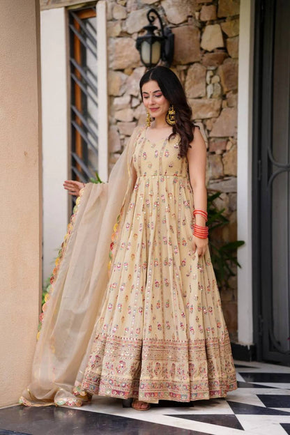 Kriva Premium Foux Gorgette crafted Gown