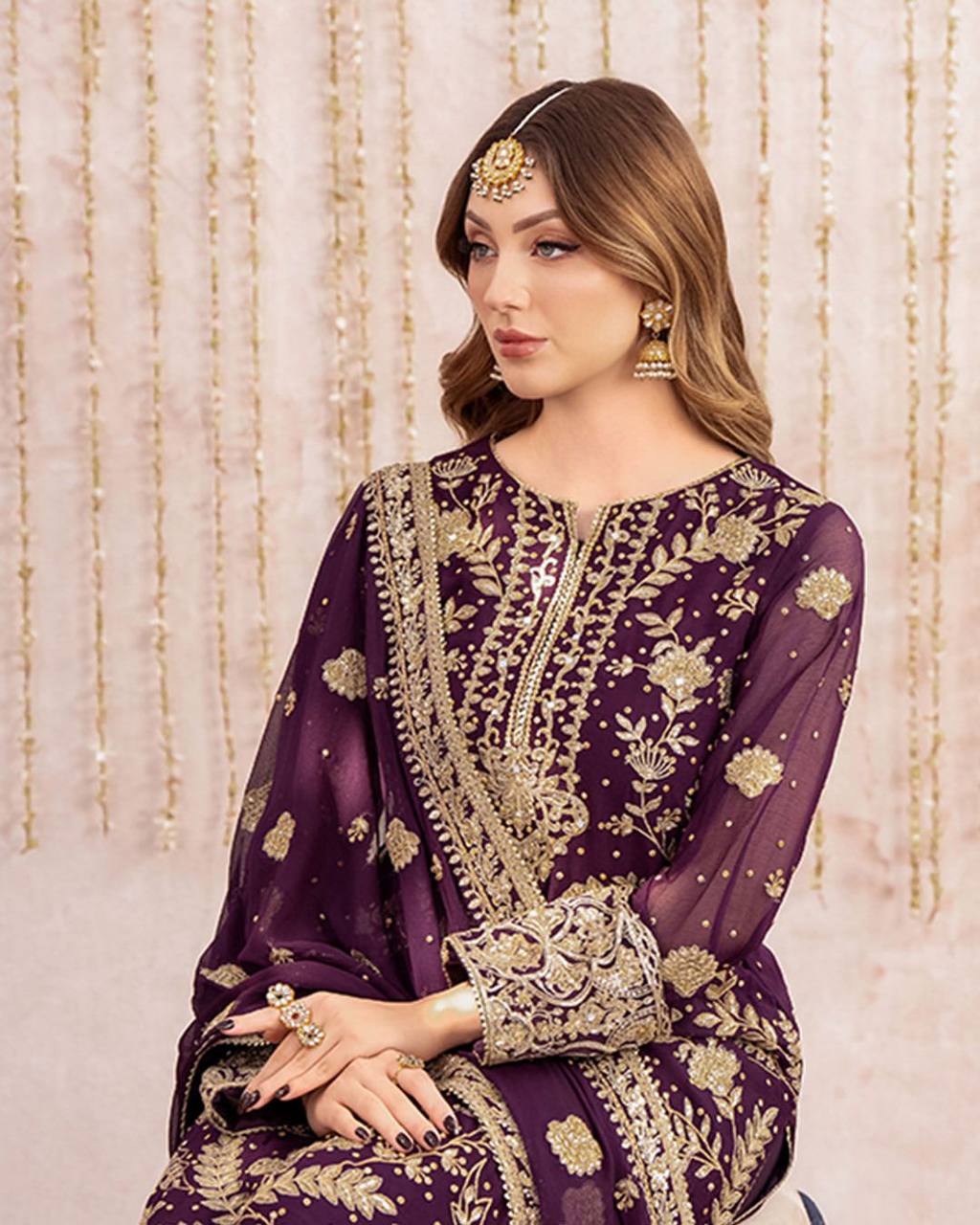 Noor-E-Zar Graceful Royal plum Embroidery Suit