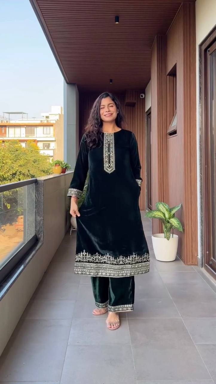 Nazneen Royal Elegance Awaits Velvet suit