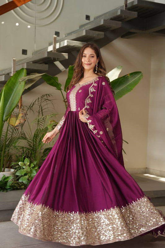 Zara’s Noha Crush Silk Designer Gown