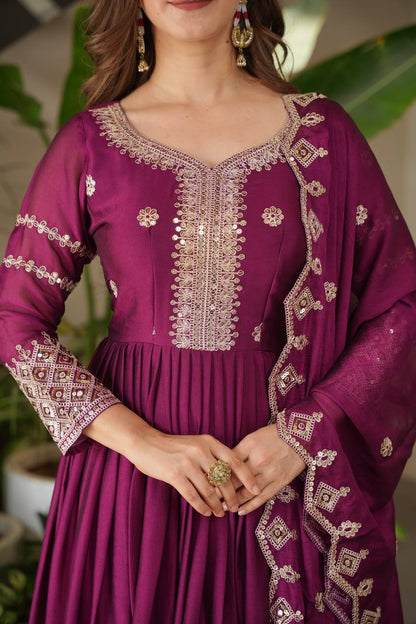 Zara’s Noha Crush Silk Designer Gown