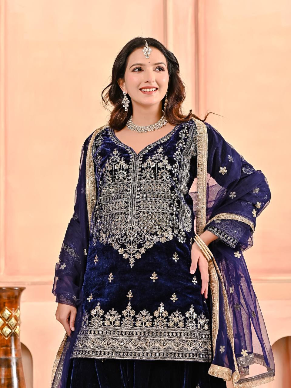 Raha Designer Party Wear Velvet Sharara