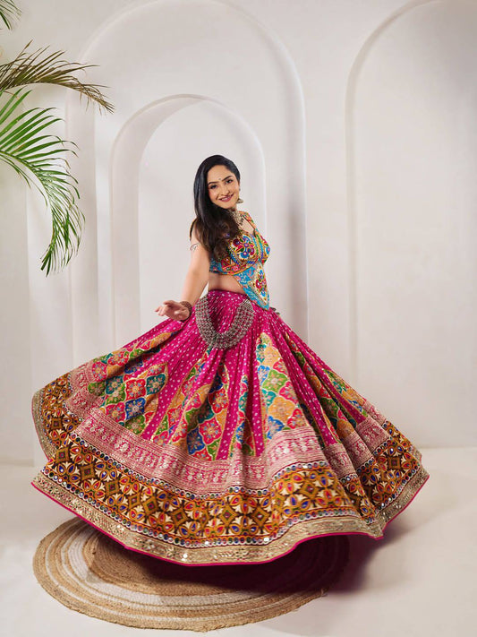 Aashi Garba Glamour Vibrant Festive Fusion Lehenga