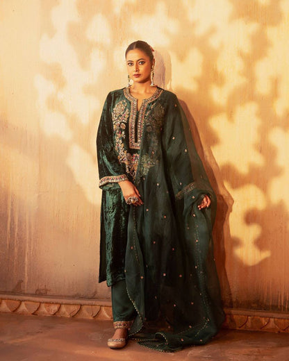 Adhira Heavy Viscous Velvet Pakistani Suit