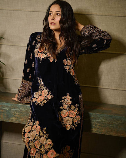 Amaira Rosework Exclusive Blue Suit Ensemble